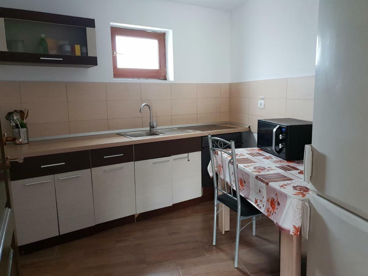 Casa Dorgo Ξενοδοχείο Lipova Εξωτερικό φωτογραφία